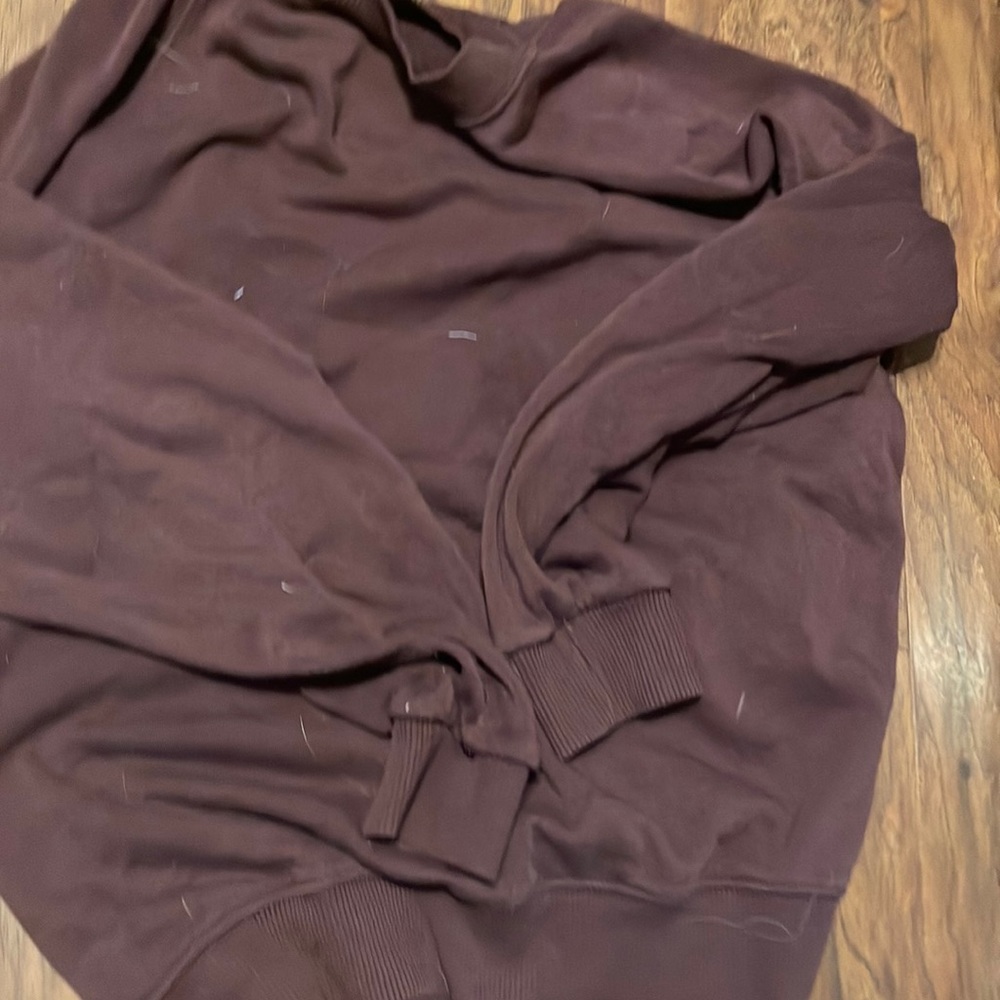 american eagle, xs, maroon sweatshirt